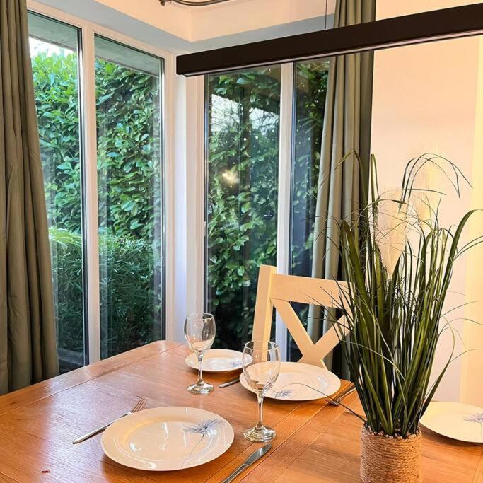 Space And Comfort In Summertown Oxford Luaran gambar